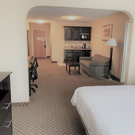 Holiday Inn Express Plymouth By Ihg Esterno foto