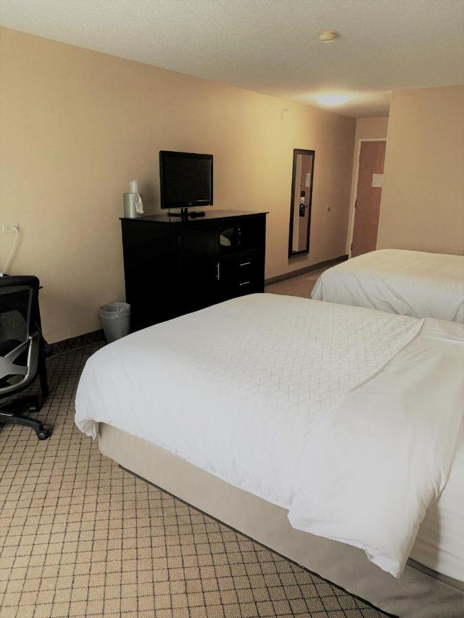 Holiday Inn Express Plymouth By Ihg Esterno foto