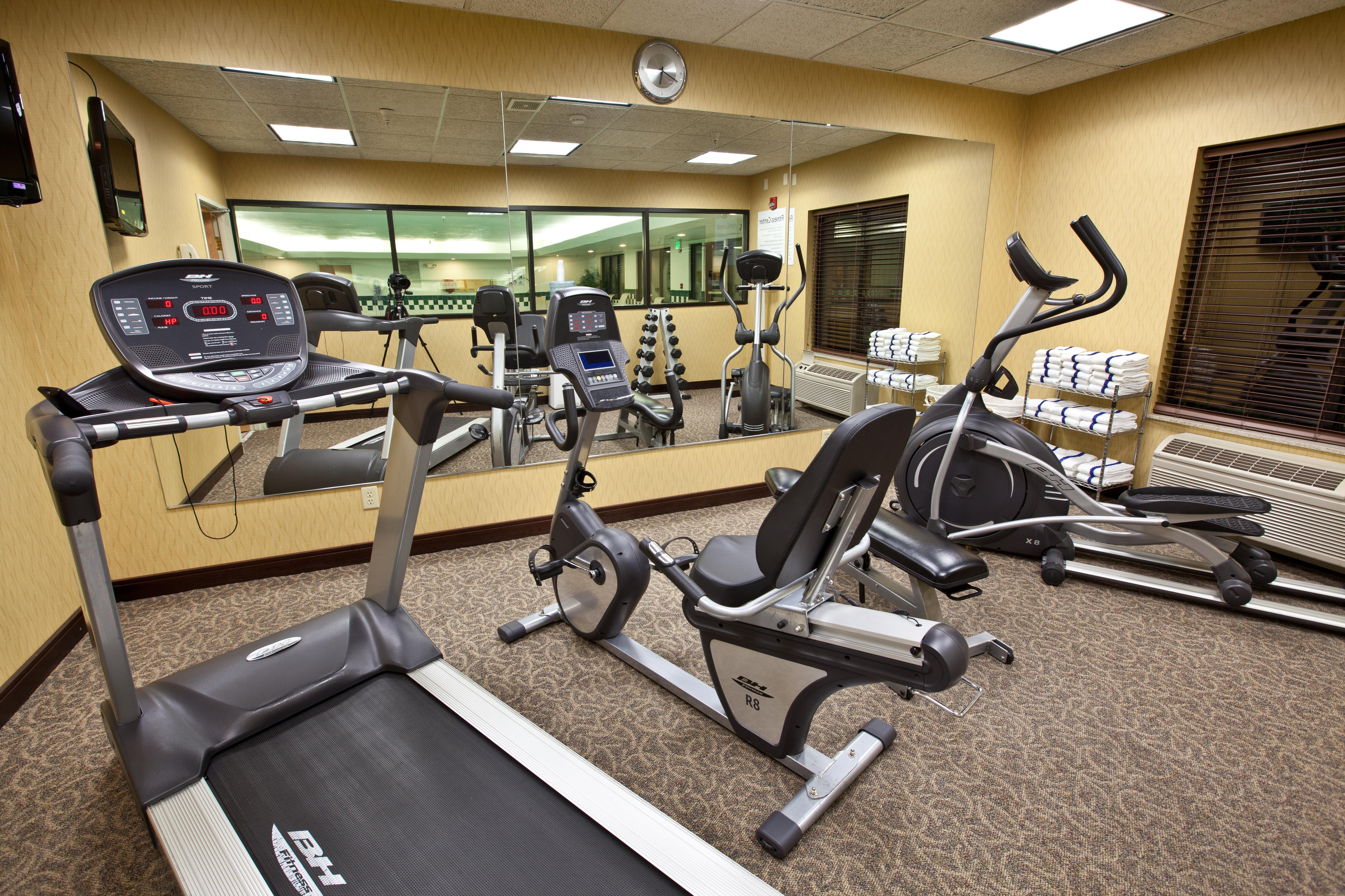 Holiday Inn Express Plymouth By Ihg Esterno foto