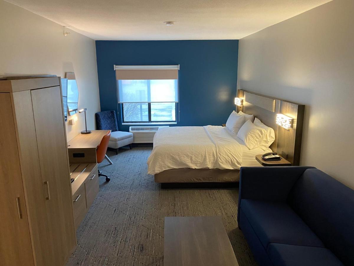 Holiday Inn Express Plymouth By Ihg Esterno foto