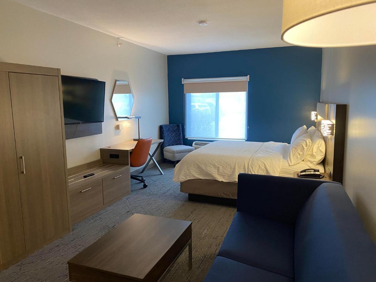 Holiday Inn Express Plymouth By Ihg Esterno foto